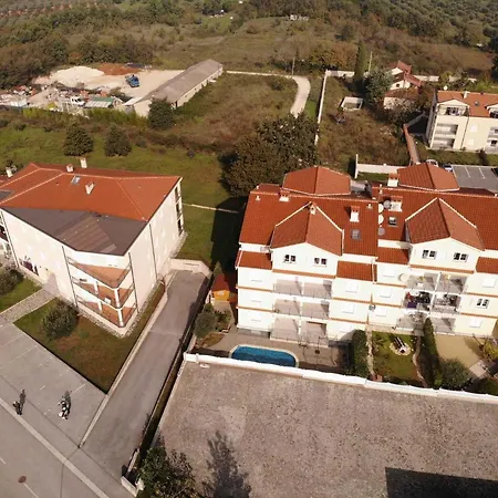 Апартаменты In Porec/istrien 38217 Пореч