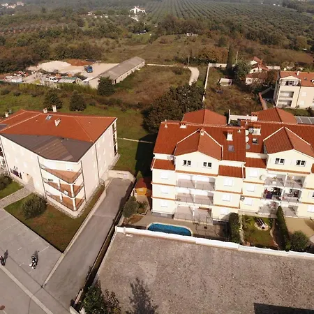In Porec/istrien 38217