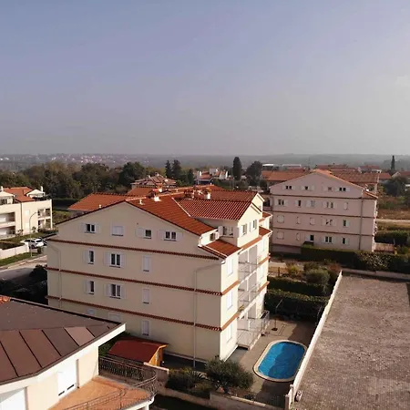 아파트 In Porec/istrien 38217